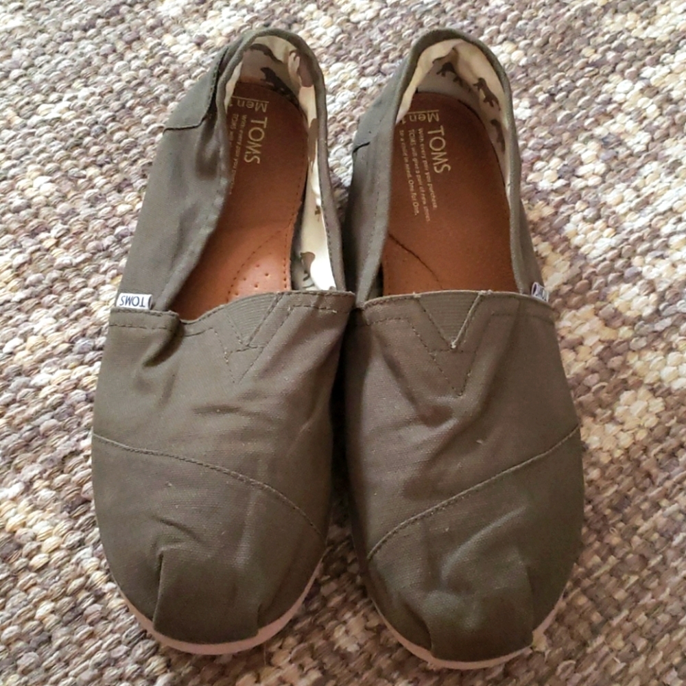 Toms shoes